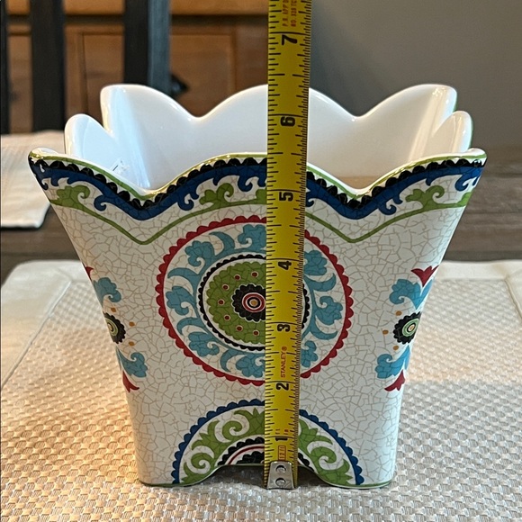 222 Fifth Multicolor Ceramic Planter - Picture 14 of 16